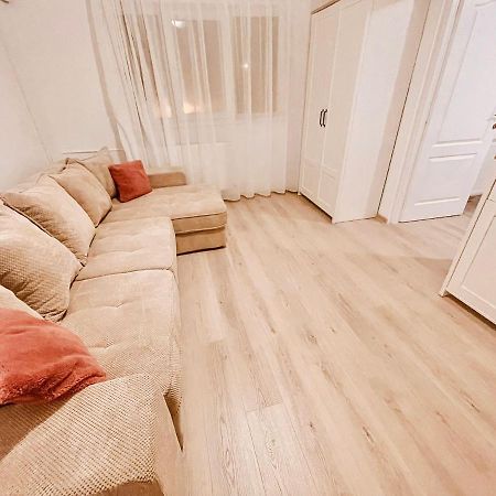 Lovely Apartment In A Quiet Area - Spitalul Judetean L5 ティミショアラ エクステリア 写真